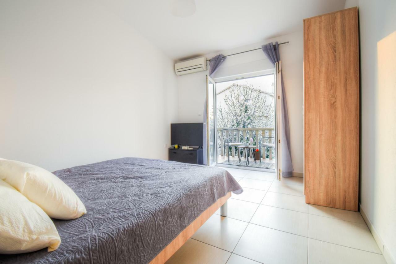 Apartmani Matko Zara Esterno foto